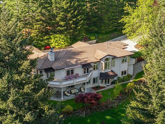 2nd image of 9380 SE Kingswood Way