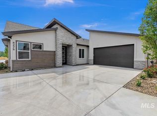 8344 W Meltwater Ln, Eagle, ID 83616