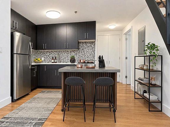 4th image of 342 Eldert St APT 309