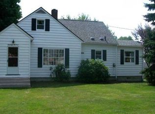 5854 Stark Blvd, Louisville, OH 44641