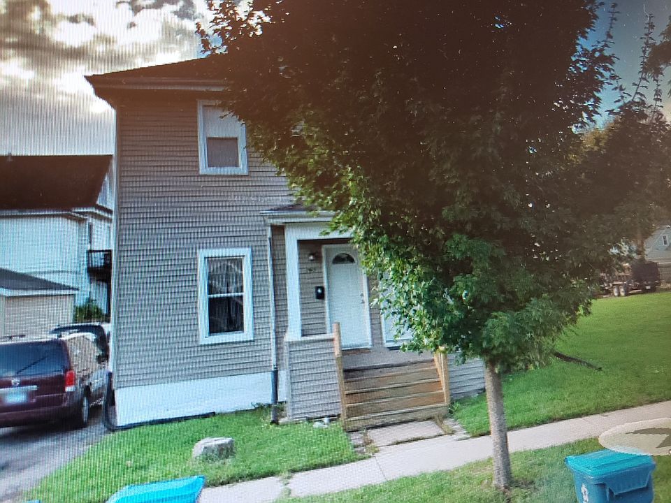 1st image of 362 W New York St