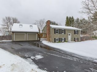 20 Hemlock Ter, Yarmouth, ME 04096