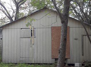 1013 Indiana St, Robstown, TX 78380