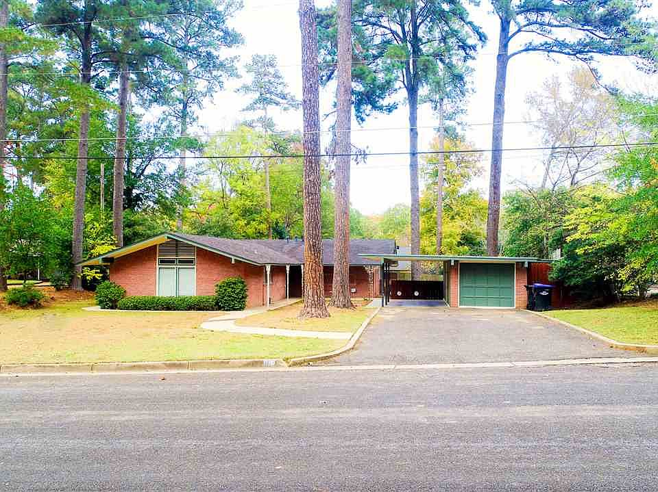 1st image of 1101 Gardenia Ln