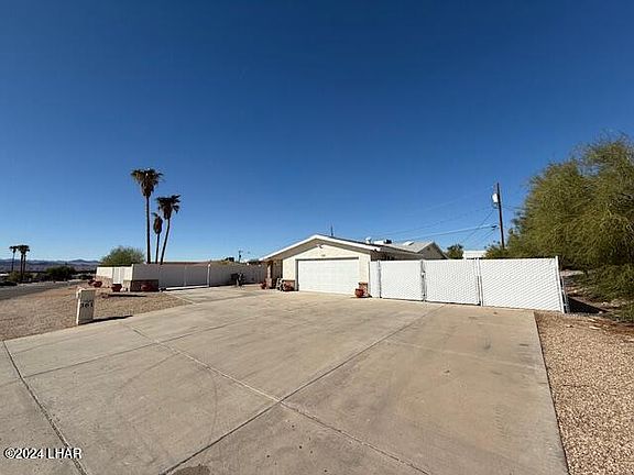4th image of 161 Columbine Dr