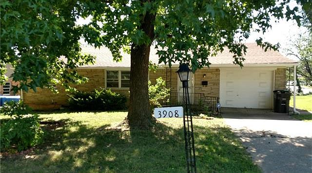 1st image of 3908 S Dodgion Ave