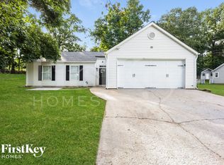 3821 Greenbrook Dr, Douglasville, GA 30135
