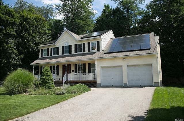 1st image of 31 Mount Pleasant Ln