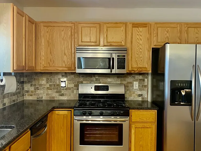 1757 Reliance Cir — Photo 3