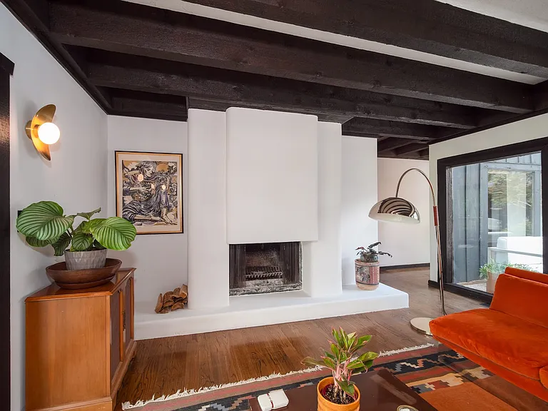 Wood burning fireplace