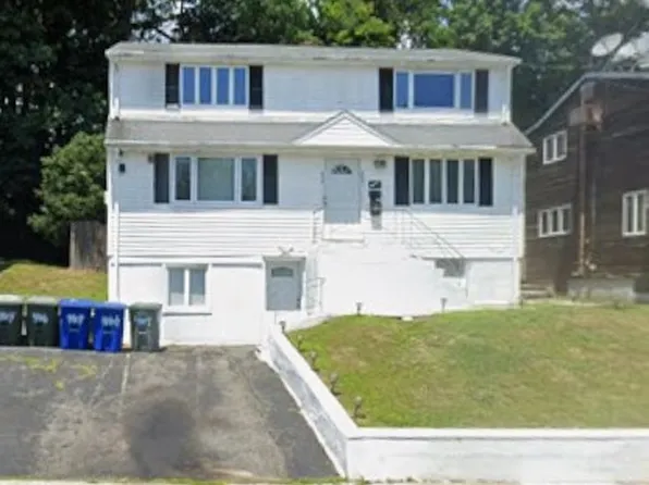 464 Merritt St, Bridgeport, CT 06606