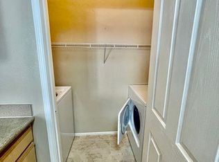 2900 Sunridge Heights Pkwy APT 212, Henderson, NV 89052