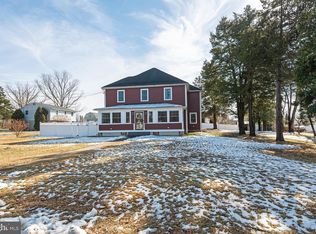 1277 Delmont Rd, Severn, MD 21144