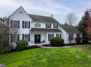 101 Amber Dr, Oxford, PA 19363