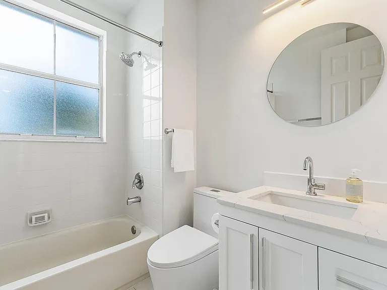 4273 E Main St — Photo 20