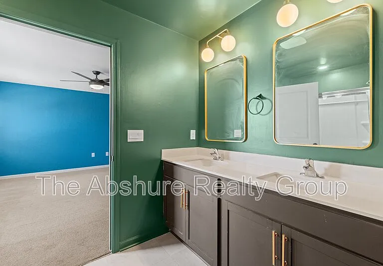 49 River Bank Rd — Photo 28