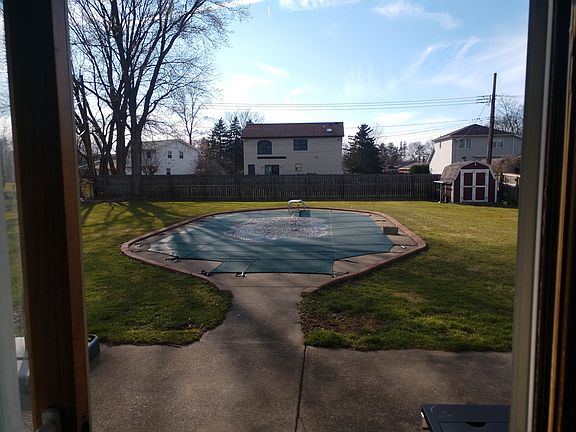 4th image of 7220 Elmtree Pl