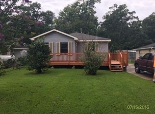 628 Oak Ave, Westwego, LA 70094