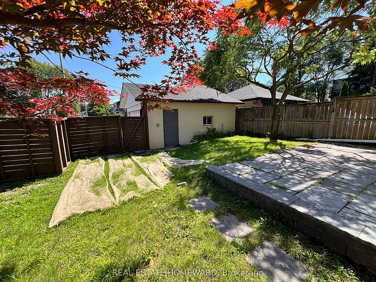 171 Westlake Ave — Photo 9