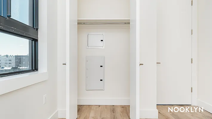 Rented by Nooklyn NYC LLC | media 39