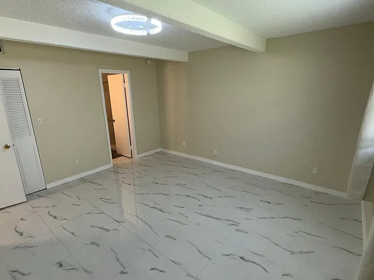 1225 S Flagler Ave #313 — Photo 21