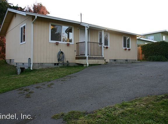 3rd image of 4417 1/2 Walnut Dr