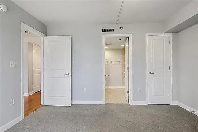 600 E Admiral Blvd #304 — Photo 7