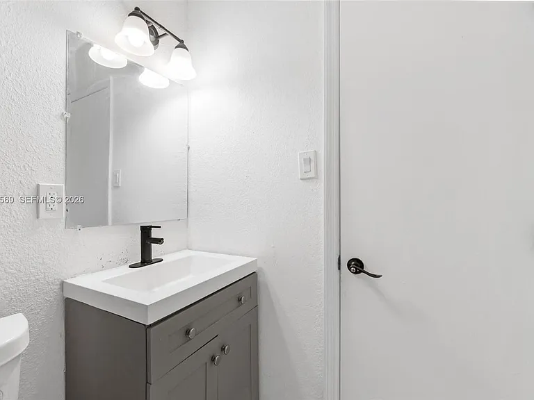 4530 SW 25th St #4530 — Photo 25