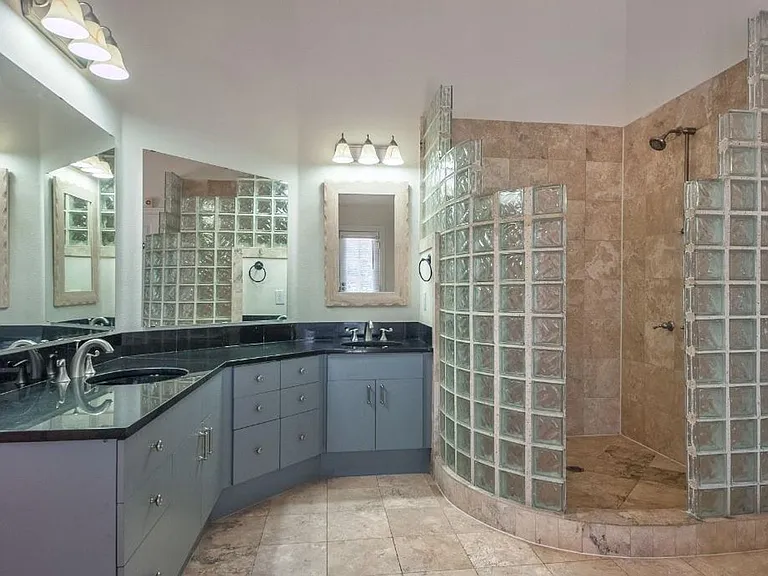 5713 Lewis St — Photo 29