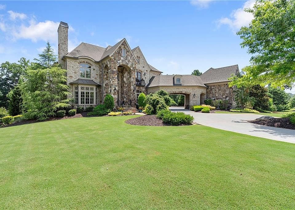 1st image of 10145 Cedar Ridge Dr