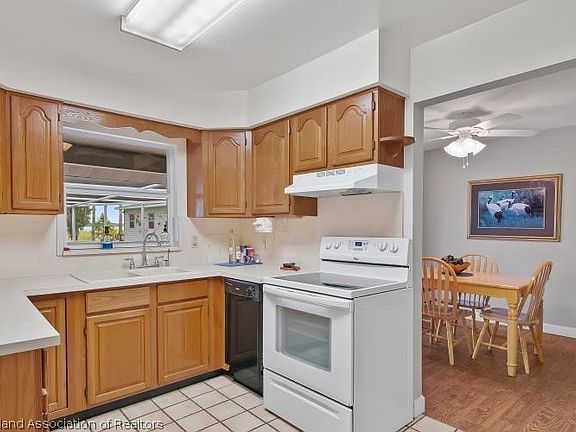 5th image of 1242 Josephine Ct