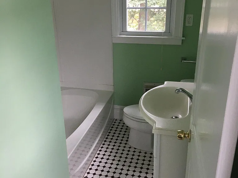 100 Clifford St — Photo 11