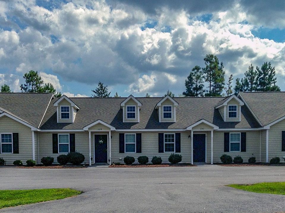 1st image of 101-123 Brookside Ln #117