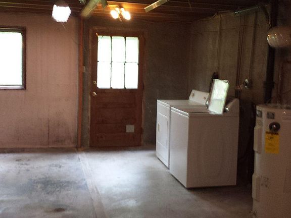 Basement w/ Washer and Dryer