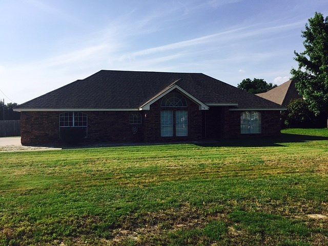 1st image of 508 Aqua Vista Dr