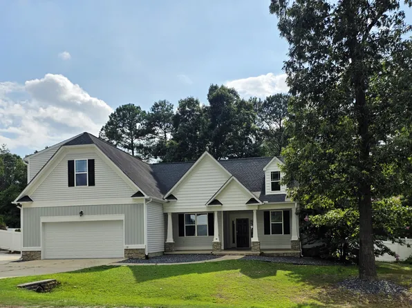 19 Bethany Cir, Angier, NC 27501