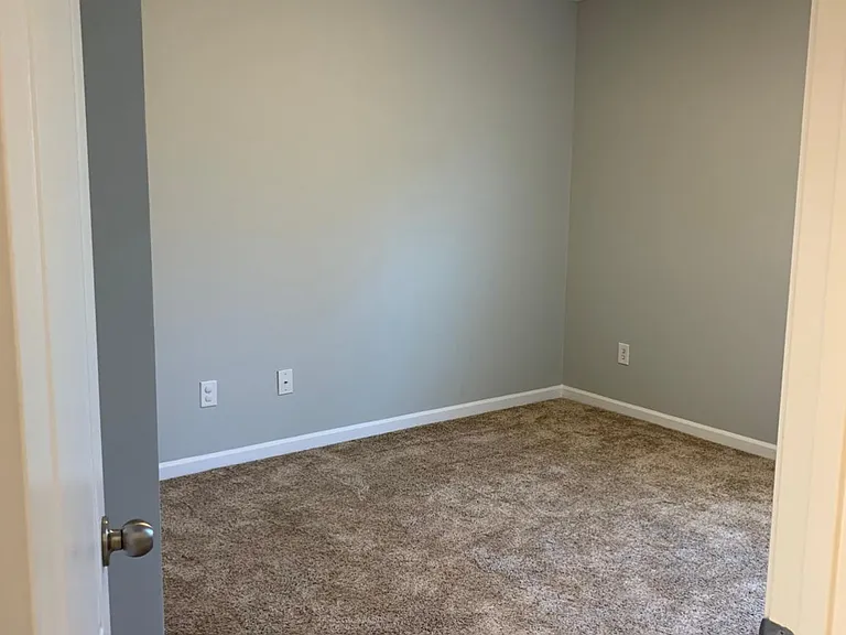 20 Oakmont Dr — Photo 17
