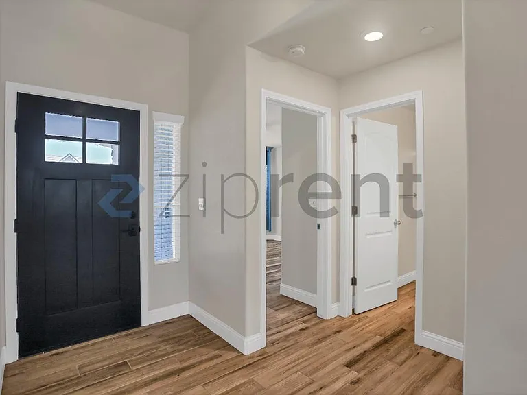 433 S Crescent Ln — Photo 17