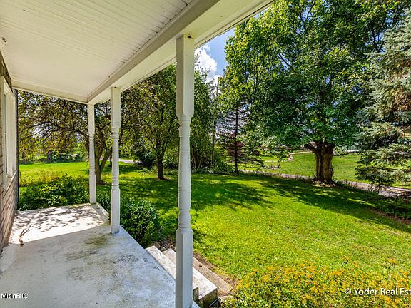 5th image of 3781 Kalamazoo Dr