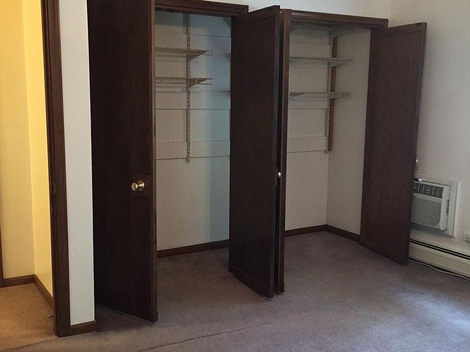 1st image of 320 W Burlington Ave APT 1