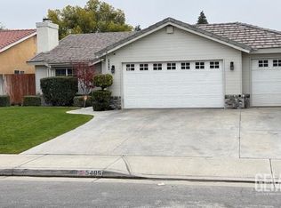 5409 Glacier Springs Dr, Bakersfield, CA 93313