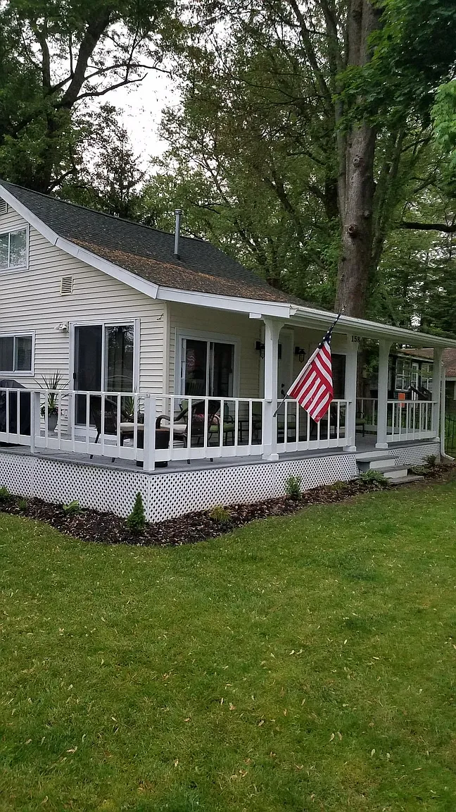 158 E Terrace Ave photo 1