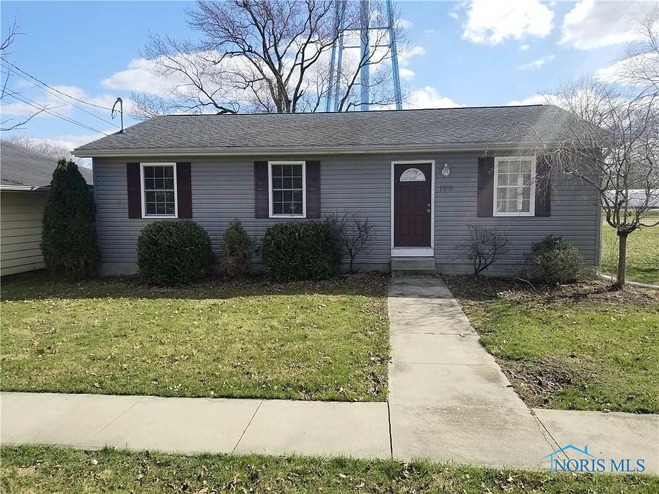 1st image of 109 Dewey St