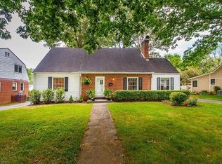 418 Maple St, Brevard, NC 28712