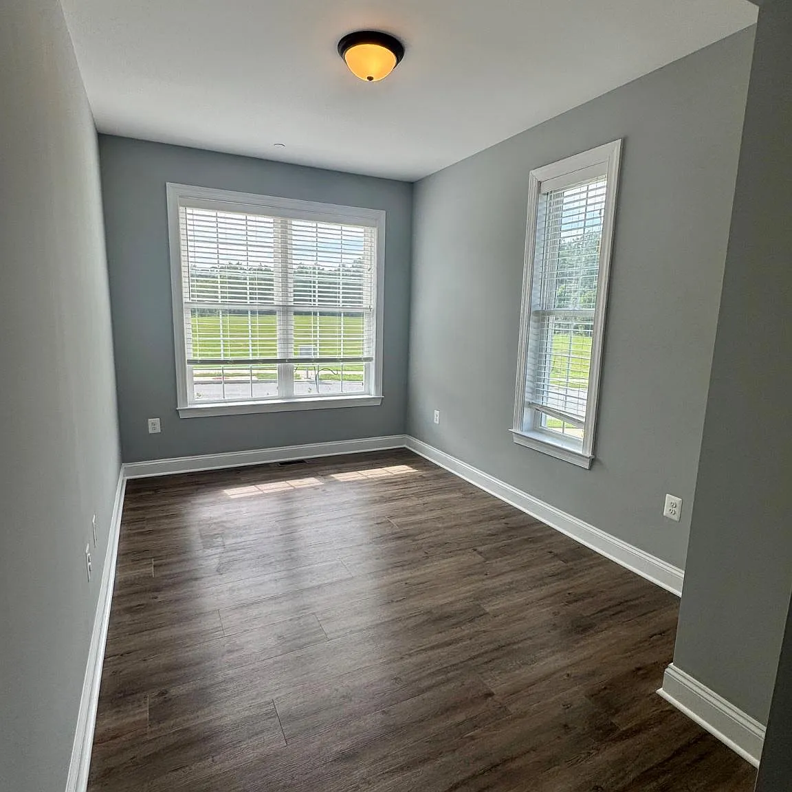3 bed, 2.5 bath, 2669 sqft, $2,850 — Photo 4