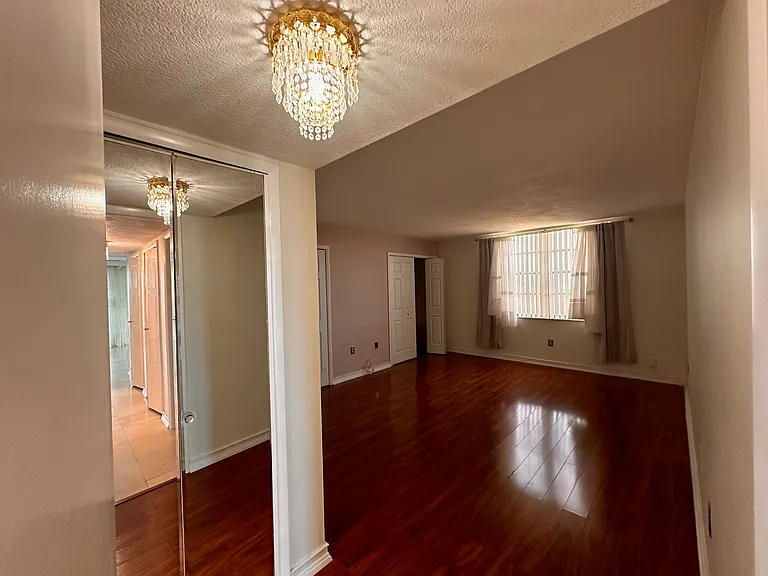2699 Seville Blvd #701 — Photo 23