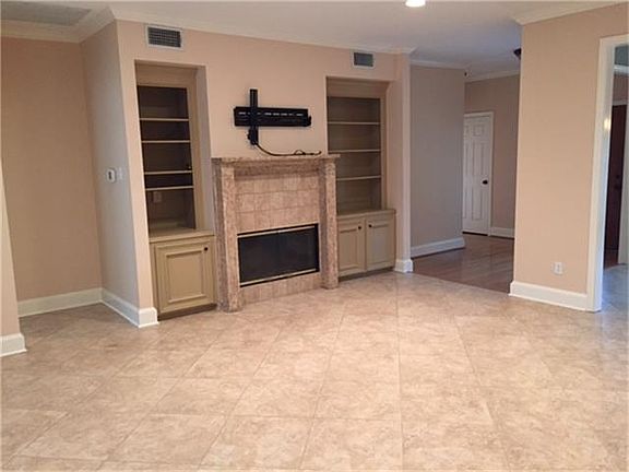4th image of 3327 Fitzgerald Dr