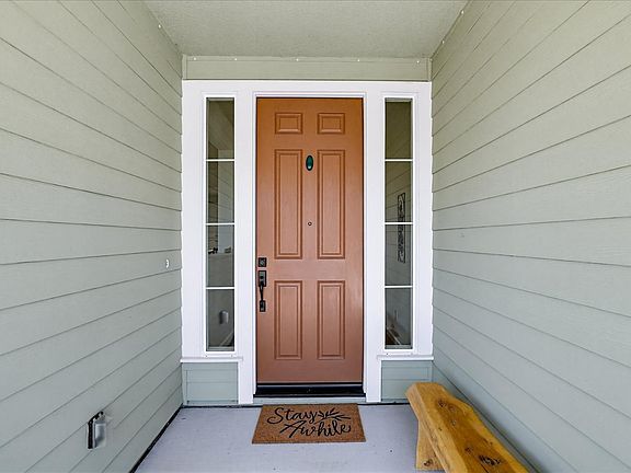 4th image of 21456 Rucker Ct
