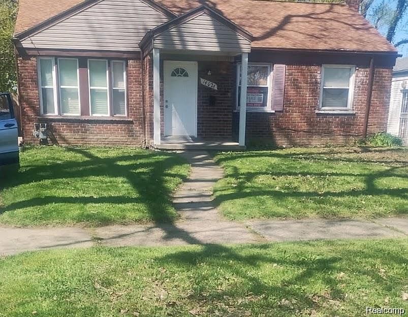 1st image of 14024 Pembroke Ave