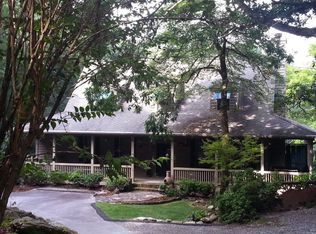 175 Talley Ln, Highlands, NC 28741